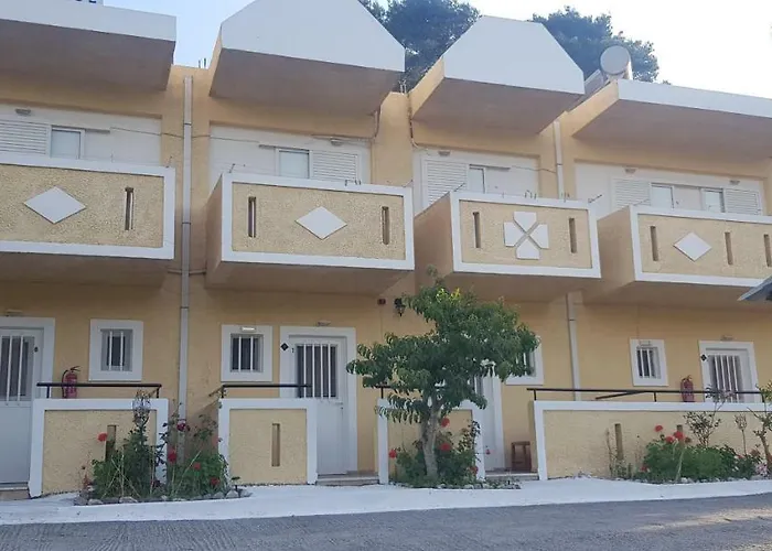Denise Apartments