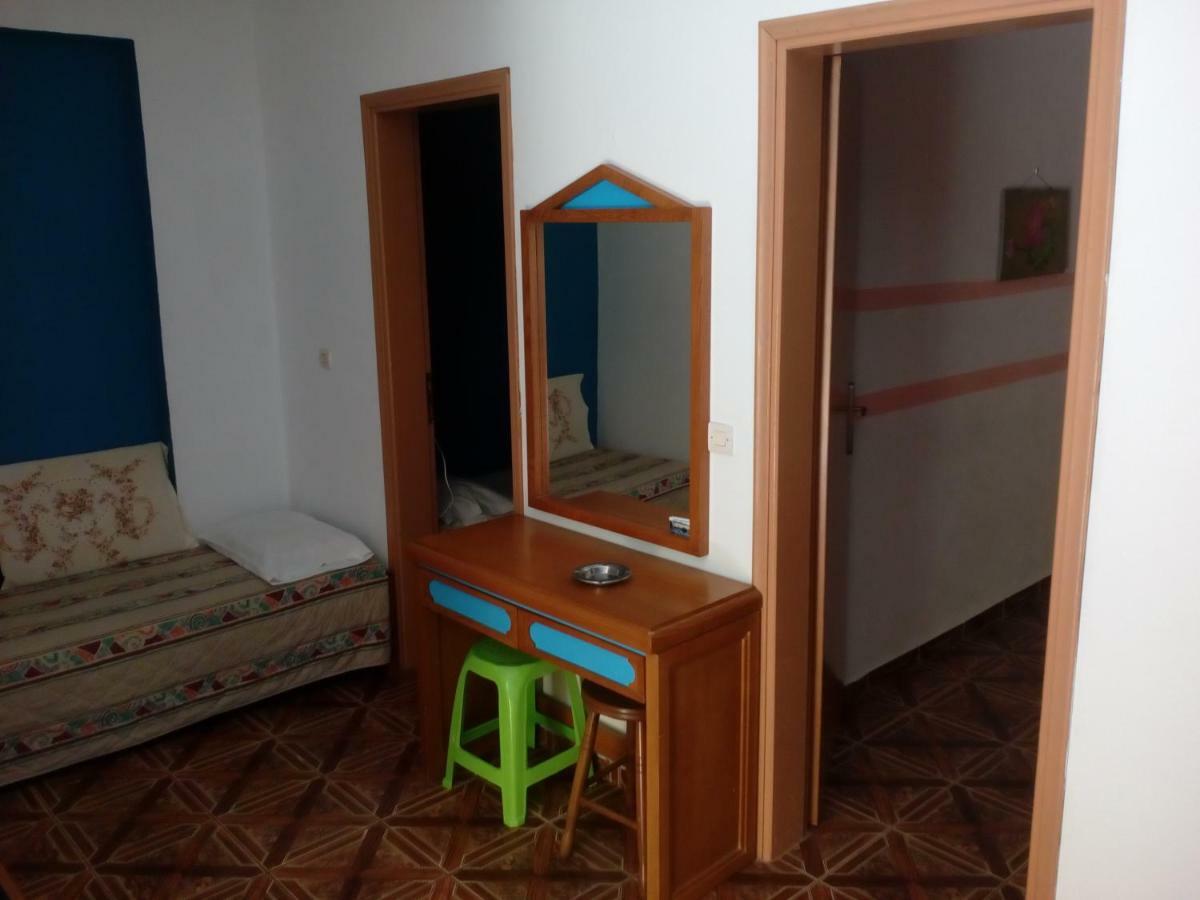 Denise Aparthotel